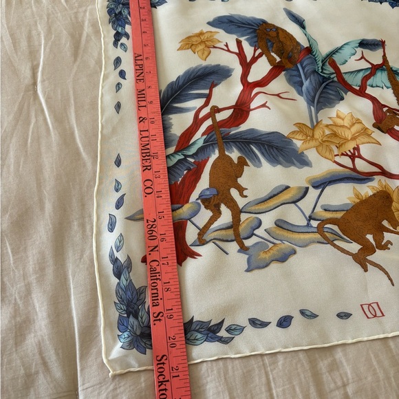 Arrow, 100% silk scarf. - Picture 4 of 6